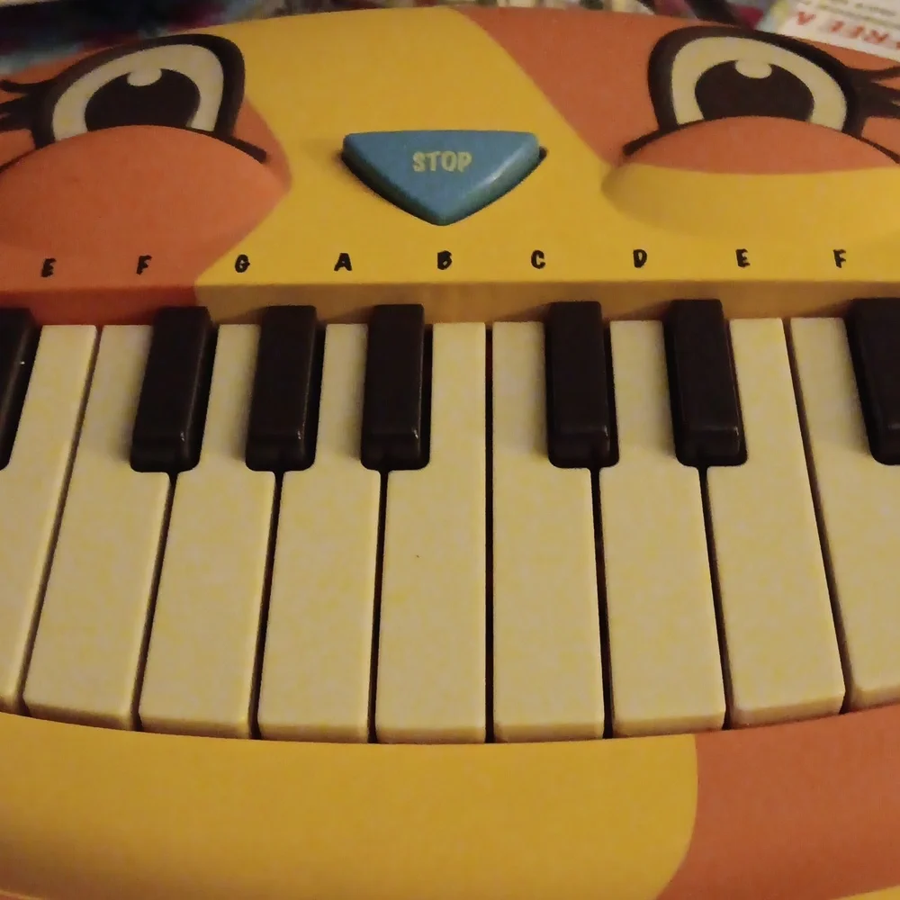 B. MEOWSIC KEYBOARD